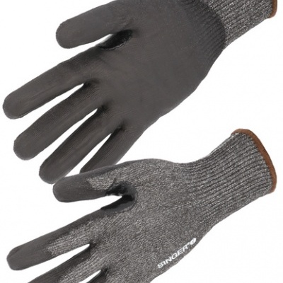 Luvas de proteção pretas e cinzentas com texto branco SINGER
