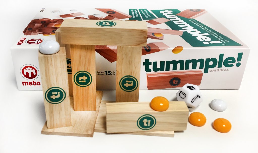 Jogo Tummple Jogo Tummple! com blocos de madeira e bolas laranja e brancas