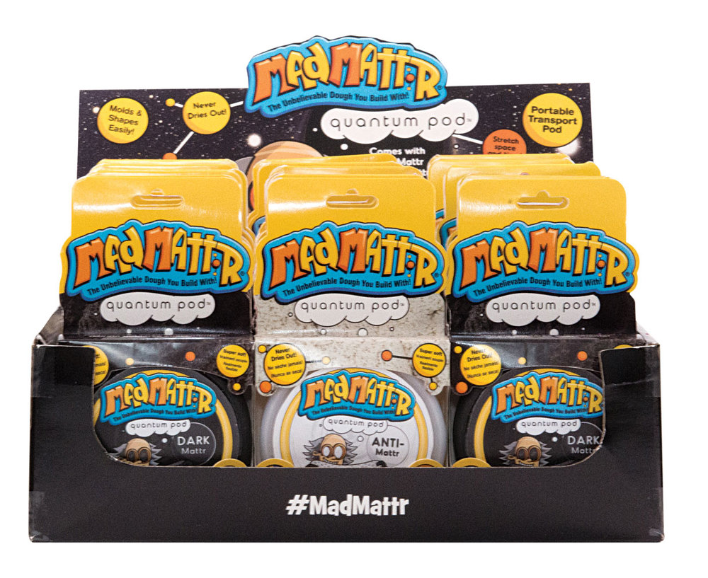 Madmatter Preta Expositor preto com seis unidades de Mad Mattr Quantum Pod em embalagens amarelas e pretas.