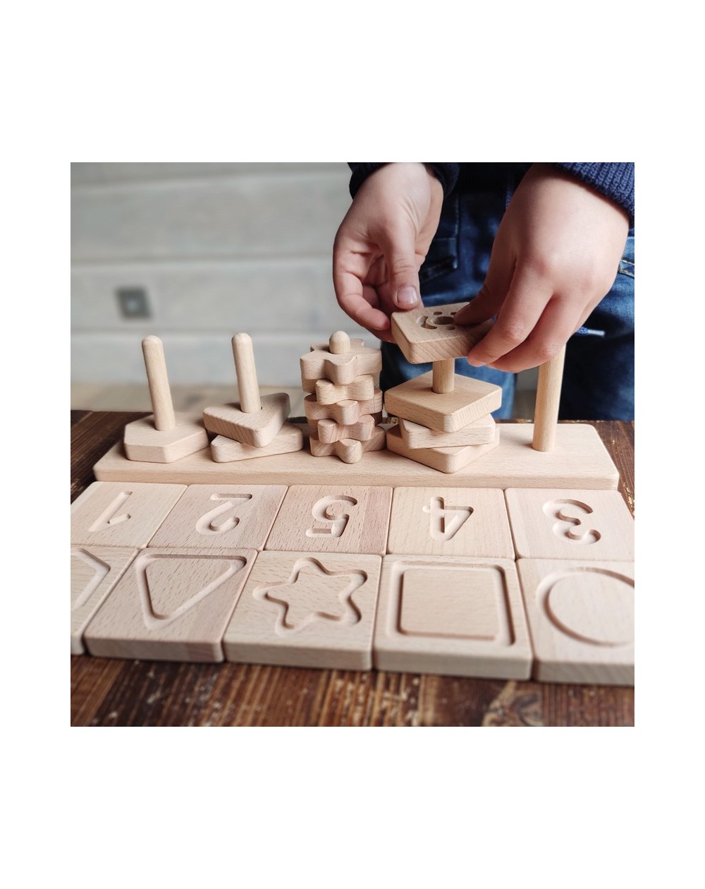 Formas Geo Sensoriais Encaixe Brinquedo educativo de madeira com números e formas para empilhar
