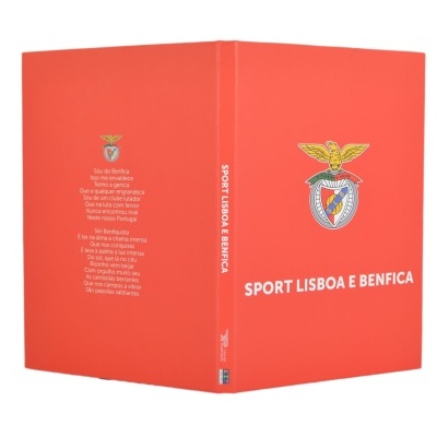 Embalaem vermelha com emblema Sport Lisboa e Benfica e texto branco