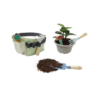 Conjunto de jardinagem com ferramentas, bolsa e planta em vaso