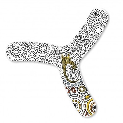 Bumerangue com padrão tribal preto e branco e lagarto amarelo no centro