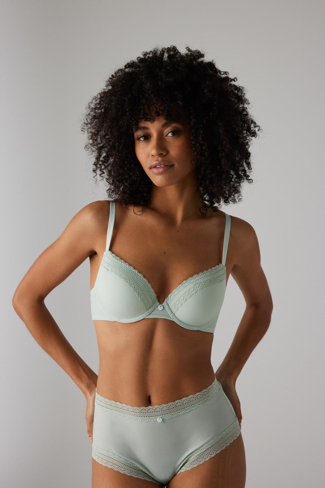 Conjunto de lingerie feminino verde menta com renda e laços