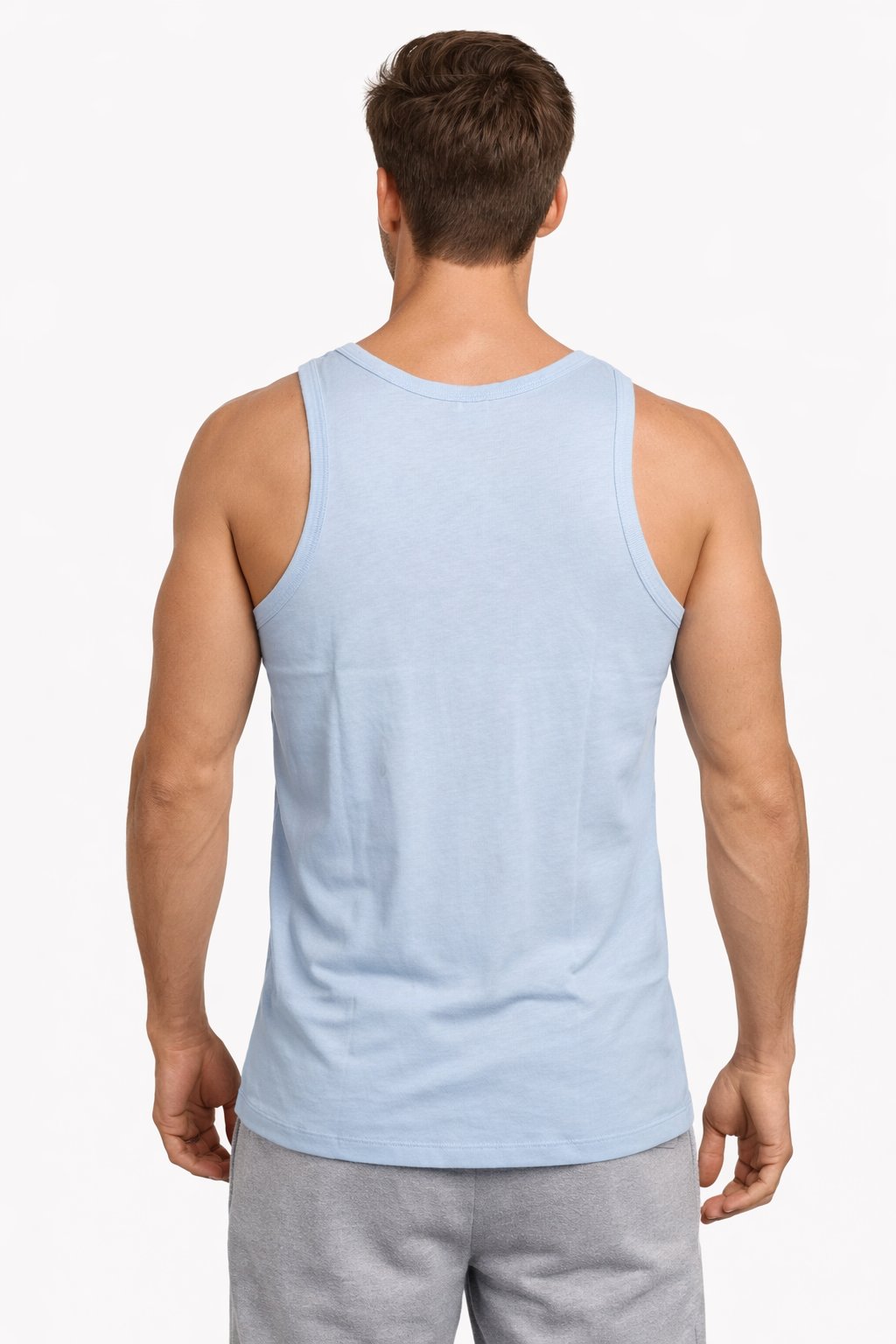 Regata masculina azul clara vista de costas