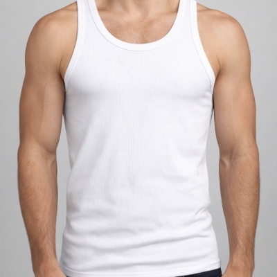 Camisola interior masculina branca sem mangas