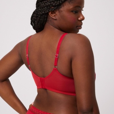 Soutien&#x20;ysabel&#x20;mora&#x20;copa-c&#x20;10653