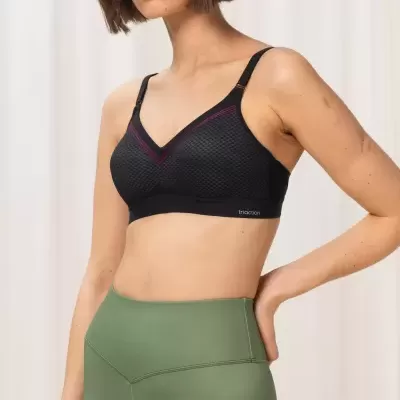 TRIACTION&#x20;FREE&#x20;MOTION&#x20;N&#x20;EX