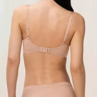 BODY&#x20;MAKE-UP&#x20;SOFT&#x20;TOUCH&#x20;WP&#x20;EX