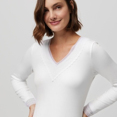 Camisola&#x20;t&#x00E9;rmica&#x20;com&#x20;manga&#x20;e&#x20;decote&#x20;em&#x20;bico&#x20;ysabel&#x20;mora&#x20;70009