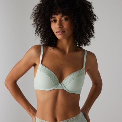 Conjunto de lingerie feminino verde menta com renda e laços