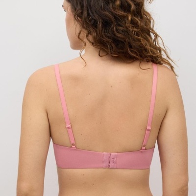 Soutien cor-de-rosa com fecho triplo nas costas e alças finas ajustáveis