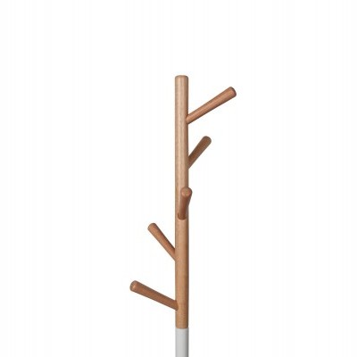 Cabideiro de pé com ganchos de madeira e base branca