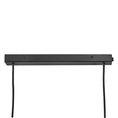 Barra de suspensão preta com dois cabos pretos