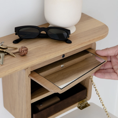 https://www.luxe-design.pt/product/espelho-one-more-look