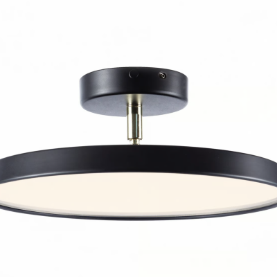 Luminária de teto redonda preta com difusor branco