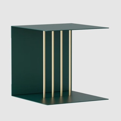 Estante de parede cúbica verde com barras douradas