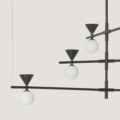 Candeeiro de teto metálico preto com globos de vidro opaco brancos