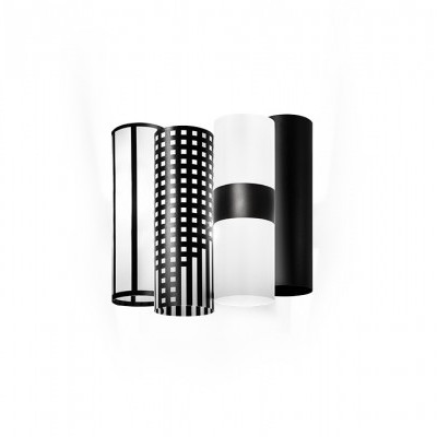 Quatro rolos de papel autocolante decorativo em preto e branco com padrões variados