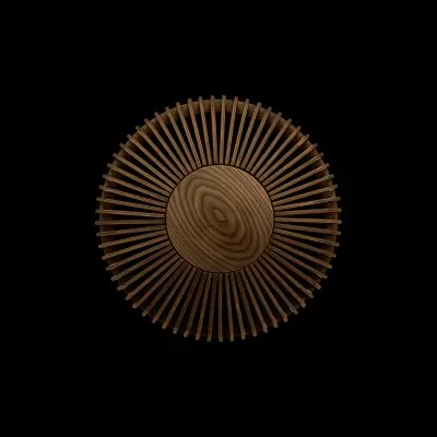 Peça redonda em madeira com padrão radial e centro sólido