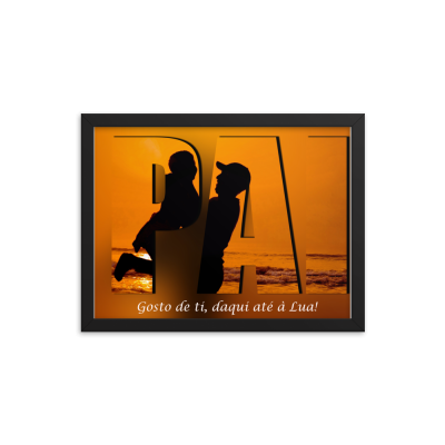 Poster emoldurado com silhuetas sobre fundo laranja e texto em português.