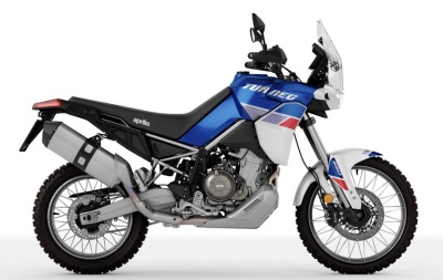 Motociclo Aprilia azul, branco e preto com detalhes vermelhos com o texto TUNING