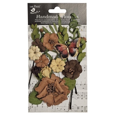 Flores artesanais decorativas em cartão com pauta musical e borboleta