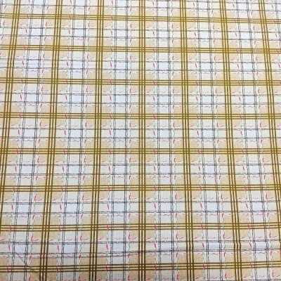 Pano xadrez bege branco com linhas vermelhas e pretas