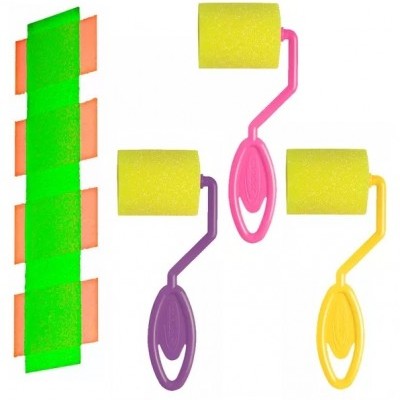 Rolos de espuma amarelos com cabos coloridos e esponjas retangulares laranja com faixa verde