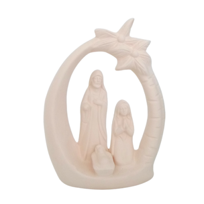 Presépio branco em cerâmica com figuras da Sagrada Família sob palmeira