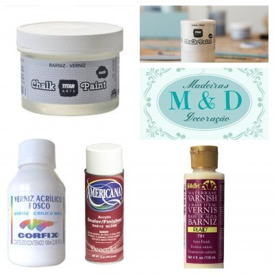 Cinco frascos de verniz e tinta com rótulos variados e logotipo Madeiras M & D Decoração