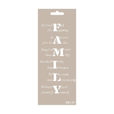 Etiqueta decorativa bege com texto branco e palavra 'FAMILY' destacada