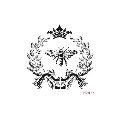 Emblema preto com abelha, coroa e folhas, texto HDM-17