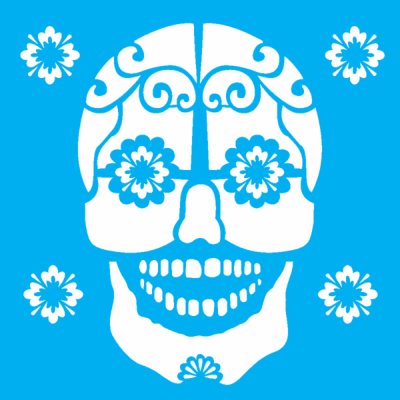 Ilustração de um crânio branco decorado com flores sobre fundo azul