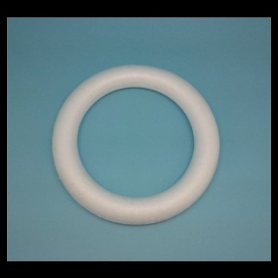 Circular de espuma branca em fundo azul