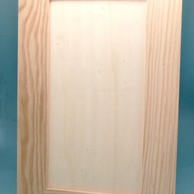 Moldura de madeira natural com textura visível