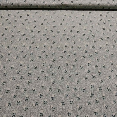 tecido cinza claro com padrão floral verde e azul