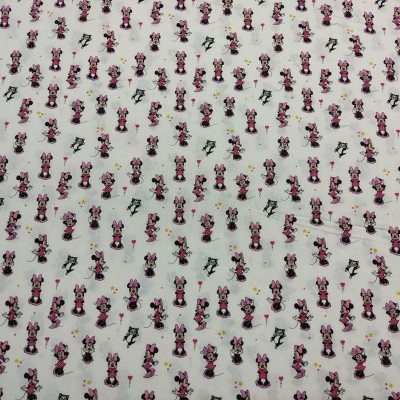 Tecido branco com padrão repetido de personagens de desenho animado Minnie Mouse