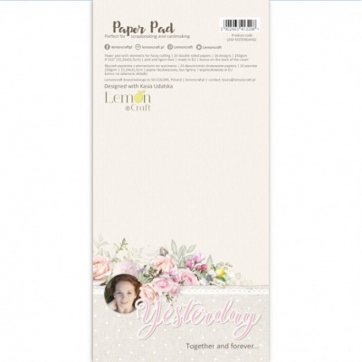 Bloco de papel para scrapbooking com padrão floral, texto decorativo e foto de criança