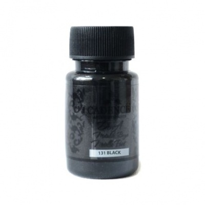 Frasco pequeno de tinta preta com tampa preta e rótulo com texto 131 BLACK