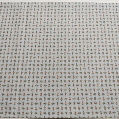 Tecido branco com padrão floral pequeno repetitivo