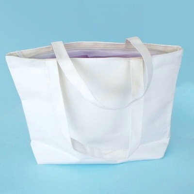 Saco tote branco com interior lilás