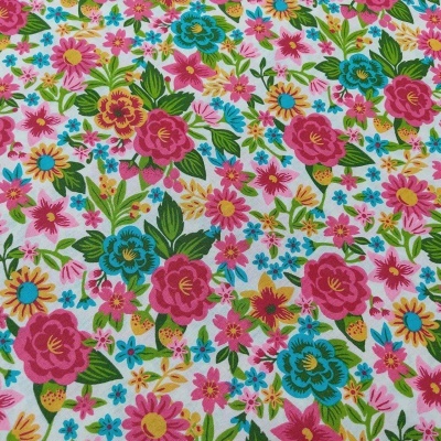 Tecido com padrão floral colorido em fundo branco