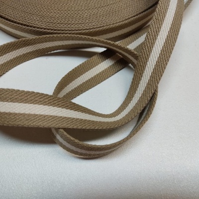 Fita têxtil castanha e bege com riscas