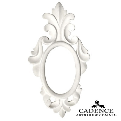 Moldura decorativa branca oval com padrão ornamental detalhado