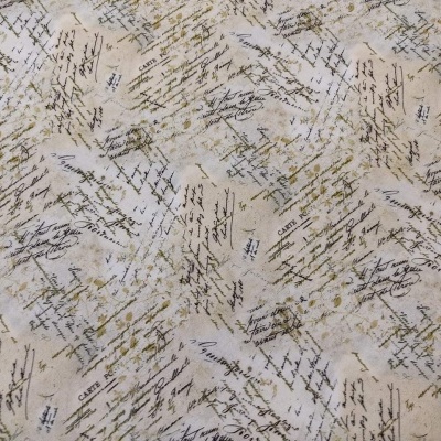 Tecido bege com padrão de escrita manuscrita em várias cores