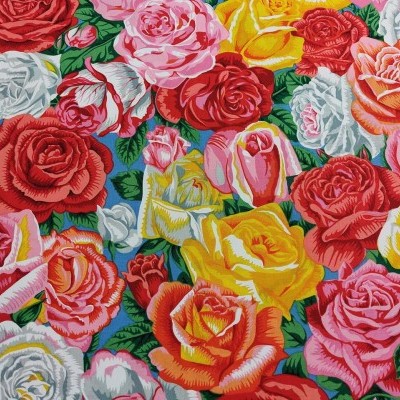 Pano têxtil com padrão colorido de rosas