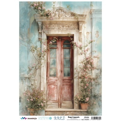 Porta dupla de madeira com vidro fosco e moldura decorativa com trepadeiras de flores cor-de-rosa