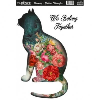 Transferência de tecido em forma de gato com flores e texto 'We Belong Together'