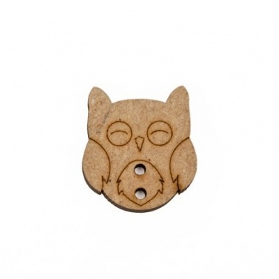 Botão de madeira em forma de coruja